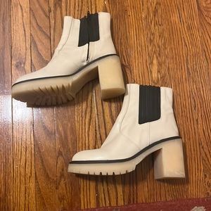 Free people boots. New without box. Size 40